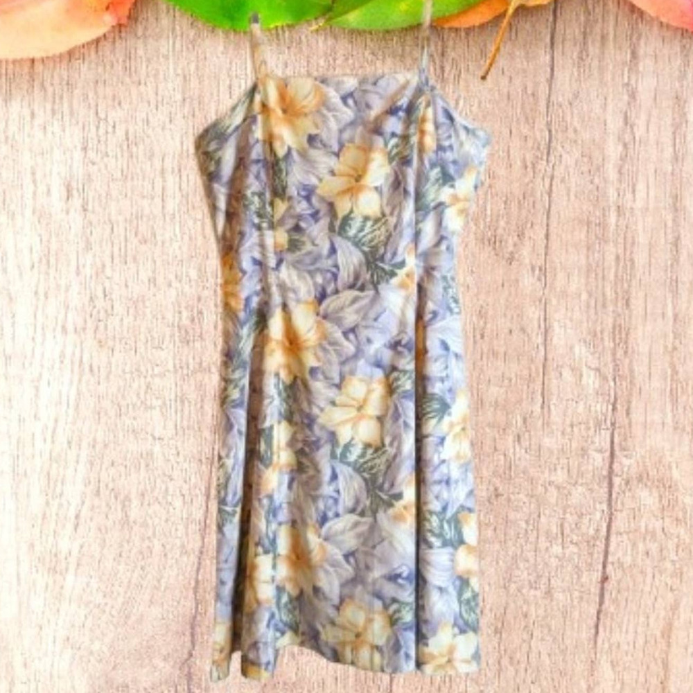 Alphy Roza size medium floral sundress. Spaghetti straps. Gray and yellow